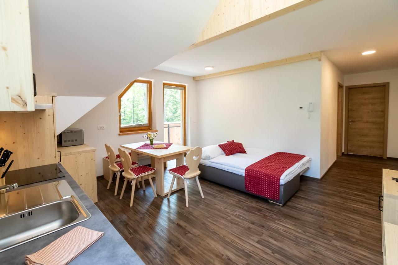 Bohinj Apartments Goldhorn Kingdom Szoba fotó